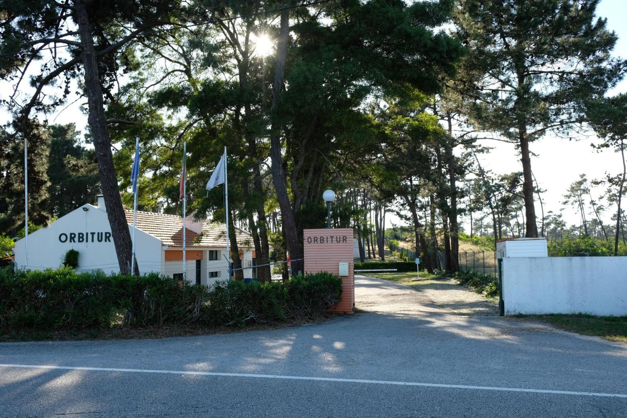 Parque De Campismo Orbitur Sao Jacinto Hotel Bagian luar foto